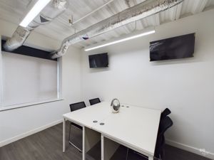 communal dining area - click for photo gallery